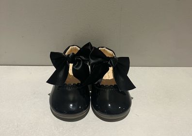 Mg baby black patent shoes