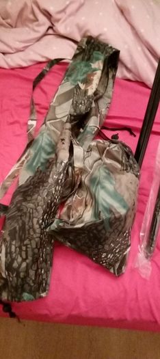 Camouflage fishing umbrella with sides