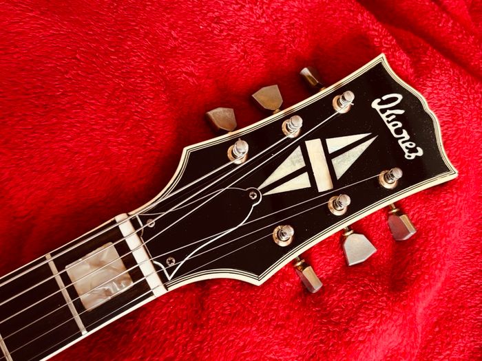 Vintage Ibanez pre lawsuit beauty