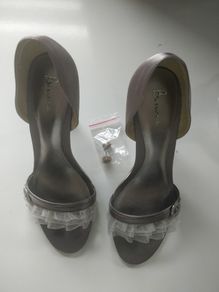 Shoes - Size 6.5