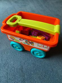 Battat Toys Locbloc Wagon with building blocks