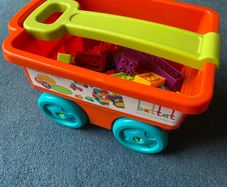 Battat Toys Locbloc Wagon with building blocks