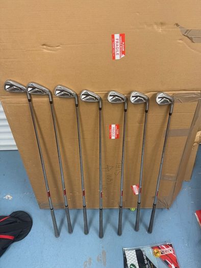 Cobra Aerojet Irons (4-PW)