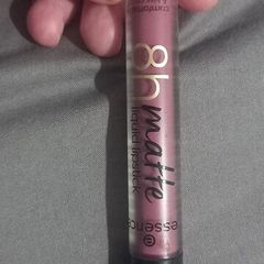 Liquid lipstick