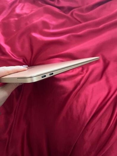 MacBook Air 2020 | 13.3" | Rose Gold | 265GB