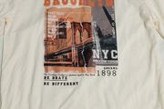 Beige tshirt brooklyn