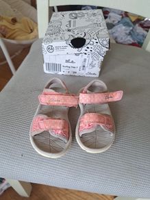 Clarks sandles 4F EU20