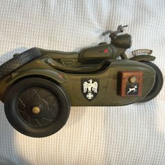 Action man side car bike