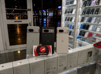 Google pixel 8