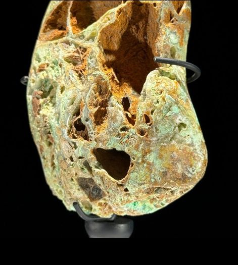 Mineral Form - Green Smithsonite