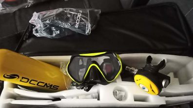 Scuba diving set (15-20min air bottle)