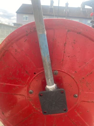 Fire hose reel