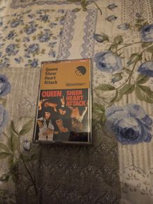 Queen, Sheer Heart Atttack cassette