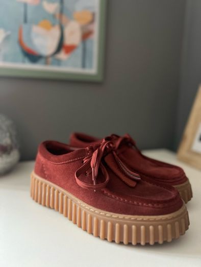 Clarks tornhill burgundy