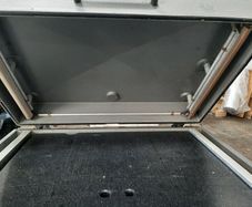 Vacuum packer