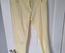 Green Lamb Cutoffs Size 14