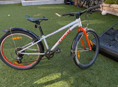 Trek Bike Wahoo size 24 inch (colour: silver & orange)