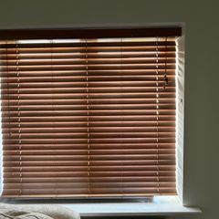 Wooden Venetian blinds