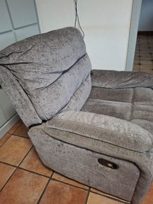 Recliner armchair