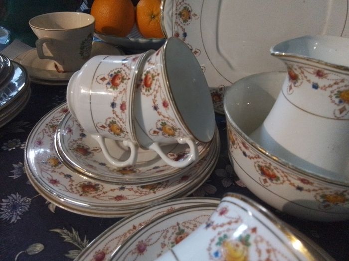 Rare Salisbury Bradley Teaset