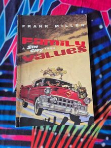 Frank Miller's Sin City Volume 5: Family Values by Frank Miller (Paperback Book)