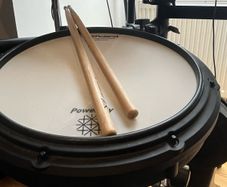 Roland TD-17 drumkit