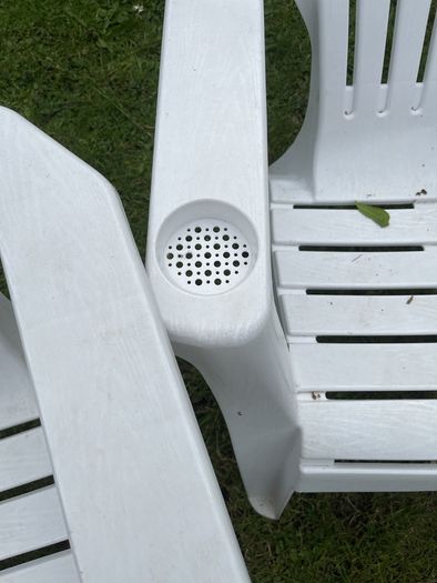 2 garden chairs