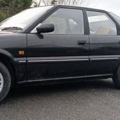 2 x Toyota Corolla E9 Sprinter Etc 13 Inch Hubcaps