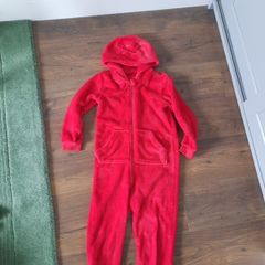 Christmas red pyjama size 7 years