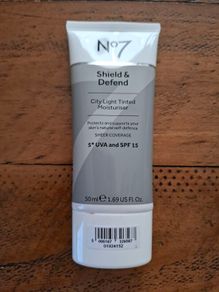 No7 City light tinted moisturiser