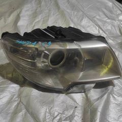 skoda superb II headlight right