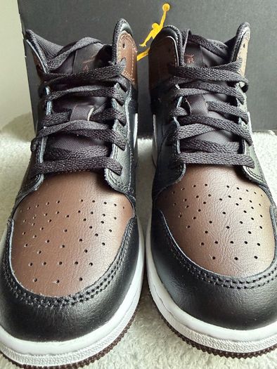 Nike Air Jordan 1 Mid Brown/Black UK5 EU38