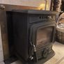 Solid fuel stove Image 3