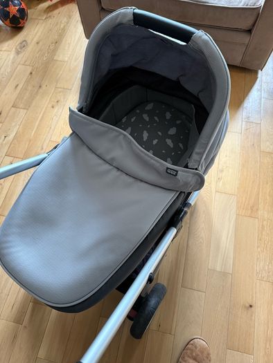 Baby Buggy - great condition
