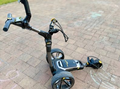 Powakaddy CT6 GPS with 36 hole battery