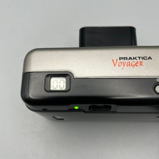 Praktica Voyager ZOOM fifty 35mm Film Camera Point & Shoot