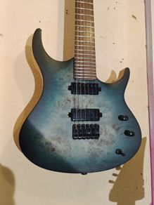 G4m 529 Pro Electric Guitar