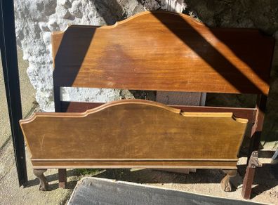antique bed