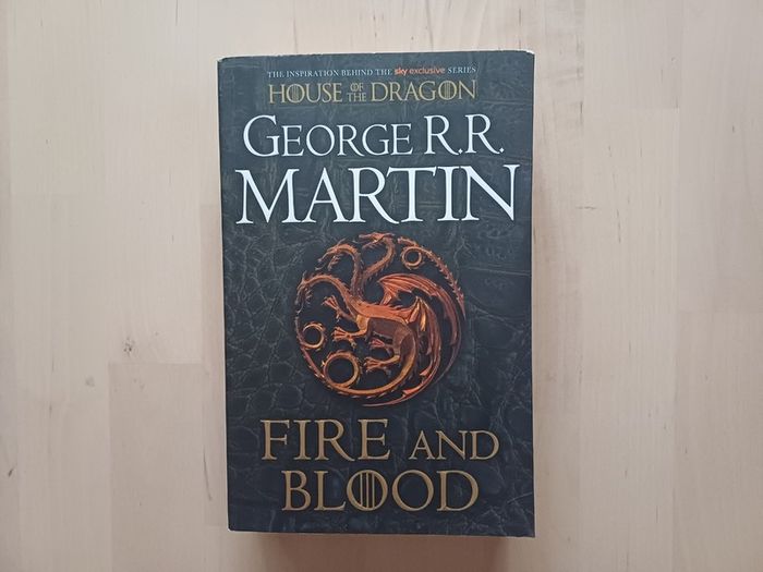 House of the Dragon - Fire and Blood by George R.R. Martin (Game of Thrones Fantasy Paperback 2020)
