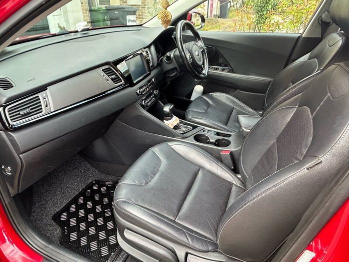 Kia Niro 1.6 Gdi 3 104bhp 5dr Auto, 2017