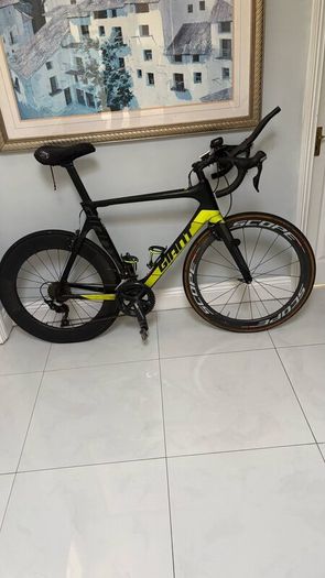 Cycling bikes road