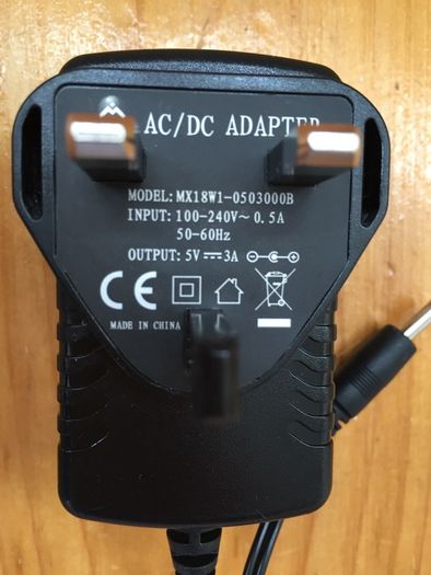 AC/DC Adapter
