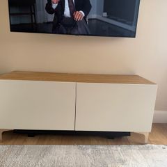 ikea besta oak finish tv unit with drawers