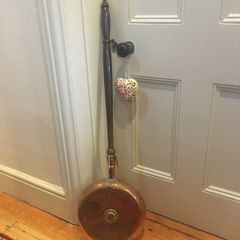 Copper bed warmer