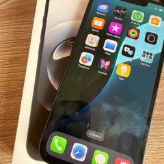 Brand New Iphone 16e 128 GB in Black
