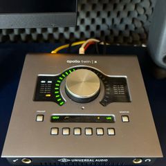 Universal Audio Apollo Twin X Thunderbolt