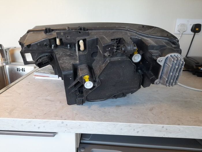 Vw ID4 Drivers Side LED Headlight