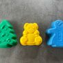 15 silicone baking moulds Image 2