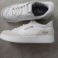 men's sketchers size uk 9