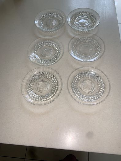 Vintage glass plates x 6